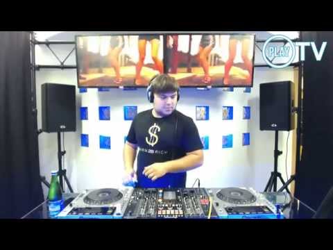 Live @PlayTV 20.08.2014 - Roland