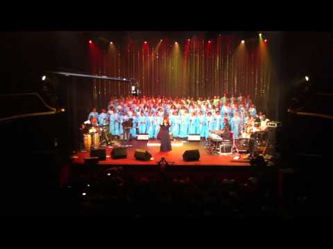 Linda Lee Hopkins & Total Praise Mass Choir 