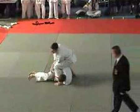 USIST XI - SHEFFIELD B - Pool Fight - O90kg