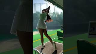Download lagu Eun Sunn KIM (Pemain Golf Pakai Rok Mini Seksi) mp3 Download lagu Eun Sunn KIM (Pemain Golf Pakai Rok Mini Seksi) mp3