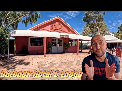 Outback Hotel Uluru: Our Honest Review - The Good, The Bad, & The Bugs!