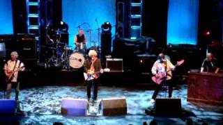 Mott The Hoople - "Walking With A Mountain" - Oct. 3, 2009