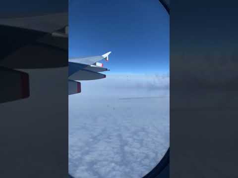 A380 contrails at FL430