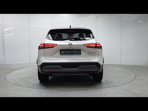 Nissan Qashqai ePOWER SV PREMIUM *Scrappage deal * - Image 2