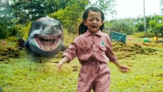 巨鲨在陆地冲向公园,小女孩吓得大哭!【陆行鲨 Land Shark】| 冒险/惊悚 | 经典大本营