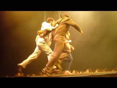 Fuerza Bruta - Corredor