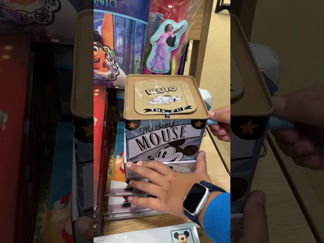 Vídeo relacionado con Disney Mickey Mouse - Paquete de 3 calzoncillos tipo bóxer para hombre, Disney Mickey Mouse, Small