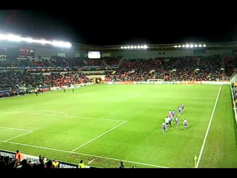 FC Viktoria Plzeň - AC Milan 2:2 (děkovačka hráčů + gratulace Pavlu Vrbovi 06.12.2011)