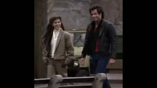 Download lagu Bee Gees - I Love You Too Much (1983) mp3