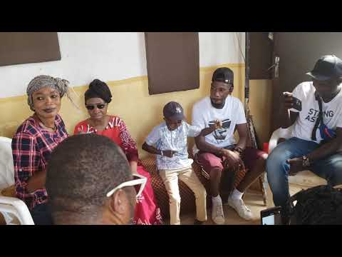 Grand P chez Amadou et Mariam.