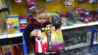 Parker Wants A T-Pain Microphone For Christmas!