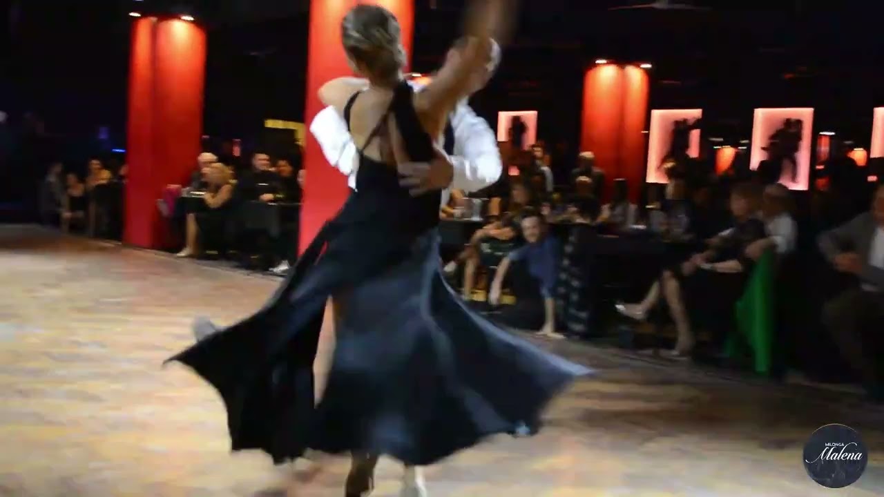 Daria Pechatnikova & Michael Efimov en Milonga Malena!! 4/4