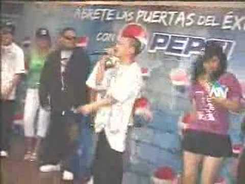 Bobby de Los R.E.M Stone En Magaly Tv - Reggaeton Peruano