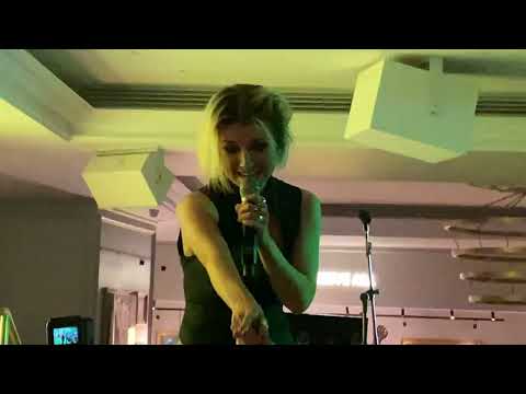 Cornelia Jakobs - Hold Me Closer | Live @ London Eurovision Party | Schweden / Sweden ESC 2022