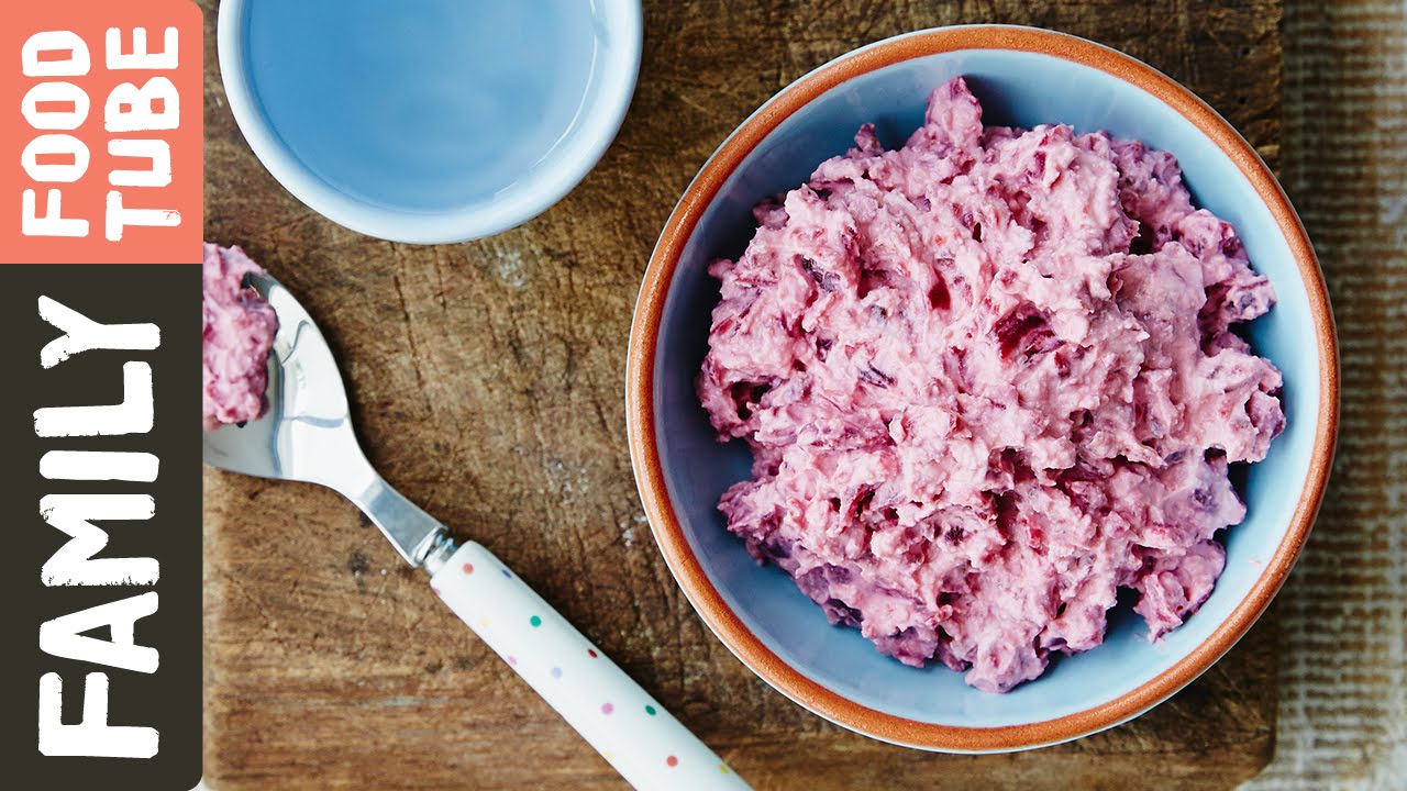 Beetroot almond & ricotta puree: Michela Chiappa