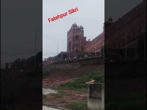 buland darwaza #trending #waterfall #travel #nature #forts #shorts