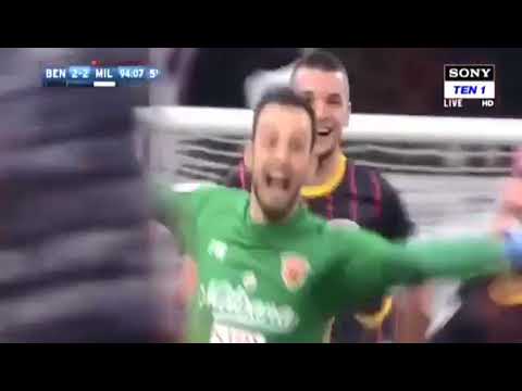 Benevento-Milan 2-2: il gol del portiere Brignoli