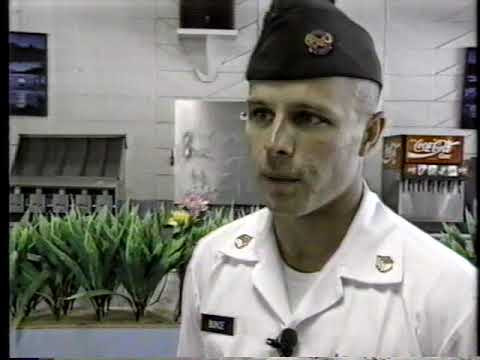 8th U.S. Army in the 90s (61): 194th Maintenance Bn. DFAC (1993)