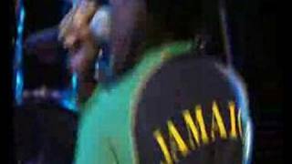 linval thompson - don't cut off you rdreadlocks 2004