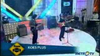 Download lagu KOES PLUS    Why do you love me   ZonaMemori MetroTV 100411 mp3