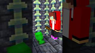 Download lagu HELP JJ save Baby Mikey from danger Maizen - Minecraft Shorts #mikey #jjandmikey #maizen mp3