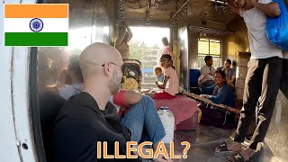 🇮🇳 | Smuggled On Indian Train! Mumbai Adventures!