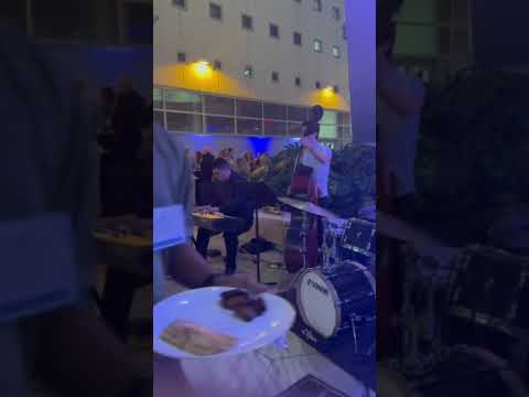 Promotional video thumbnail 3 for Mateo Oliva - Jazz/Wedding/Solo/Duo/Trio/Quartet