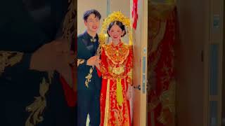 Download lagu Chinese Wedding Turned Into Pure Comedy 😂💍 Cute Bride & Groom Moments #shorts #ChineseWedding mp3 Download lagu Chinese Wedding Turned Into Pure Comedy 😂💍 Cute Bride & Groom Moments #shorts #ChineseWedding mp3