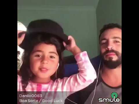Father and daughter sing Boa sorte/good luck - Dan e Daisy