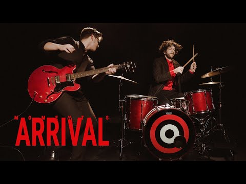 The Bullseyes - Moment's Arrival [Official Video]