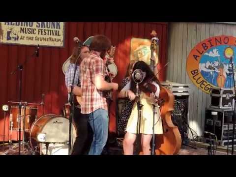 The Barefoot Movement at 2014 Spring Skunk -- Shuckin' the Brush