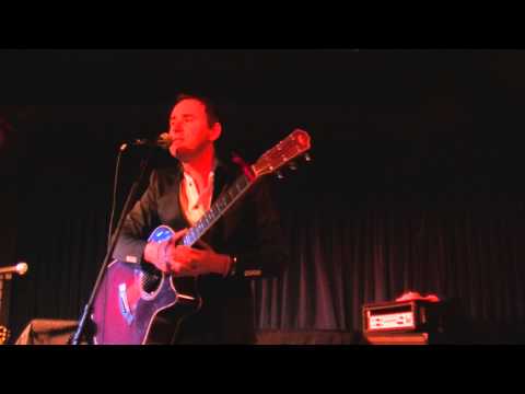 Leah - Damien Leith at  Bennetts Lane 5 09 2014