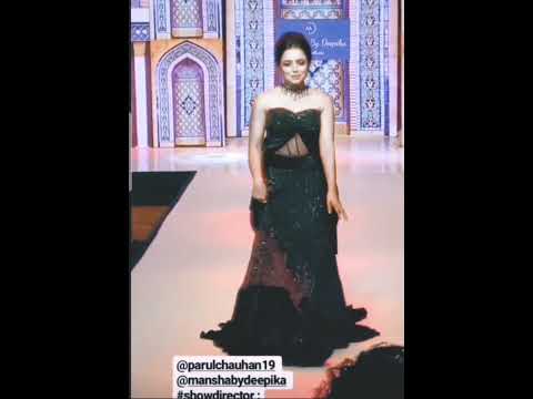 Parul chauhan Rampwalk