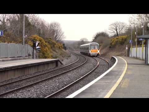 IE 22000 Class DMUs 22224 & 22241 - Coolmine - 21/3/16