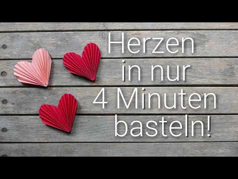 Making and folding a paper heart – easy!