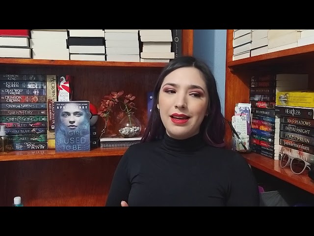 Vídeo relacionado con GIRL I USED TO BE