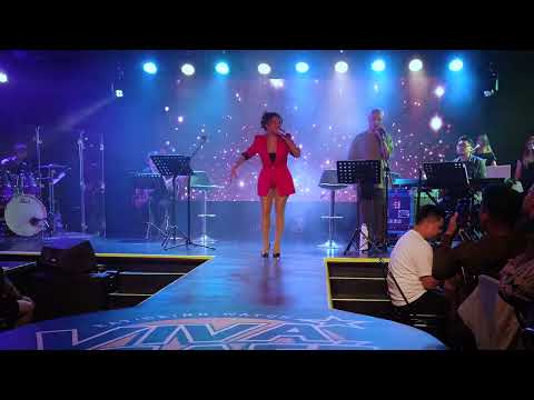 EARTH WIND AND FIRE - FANTASY by KATRINA VELARDE Recorded live @ Viva Cafe