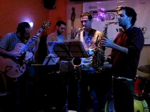 Kike Mendoza quinteto: Ciclo RadioMontaje en Virasoro Bar 05-06-09