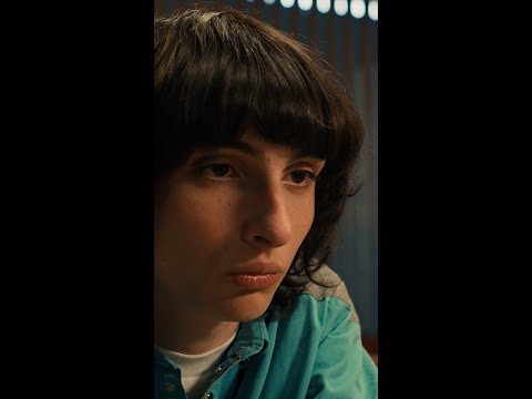 mike, just eat the damn pizza 🍍 #strangerthings