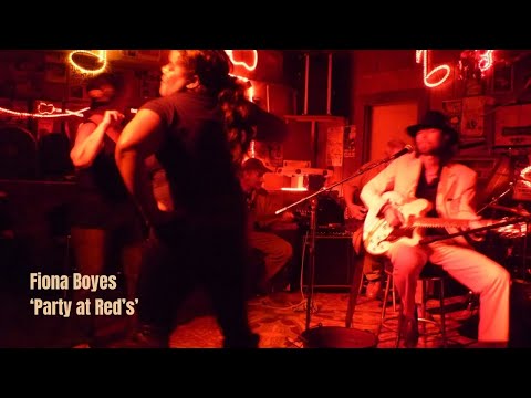 Party at Red’s - Fiona Boyes ('Voodoo in the Shadows')