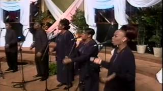 Judith McAllister Sing Praises to Thee