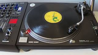 AXXIS - Ships Are Sailing 12" Vinyl Version