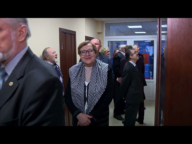 Музей Законодательного Собрания принял первых посетителей