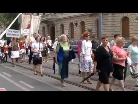14 VI 2015 r., Łódź. Procesja eucharystyczna ulicami miasta na pamiątkę pobytu Jana Pawła II w Łodzi