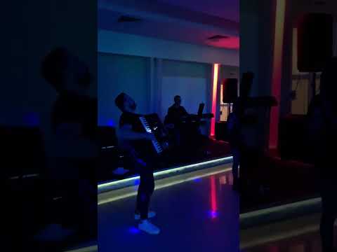 ⚡️SANELA MARKOVIC⚡️FEMO⚡️          Ljubav se ne uči