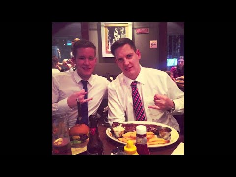 Money Boy Ft. MC Smook - Hüpf rein Baby