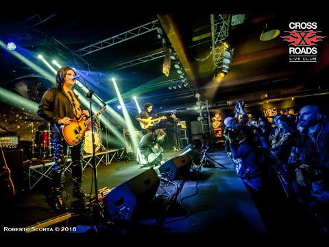 download lagu mp3 mp4 Simone Cozzetto Wide Eyes, download lagu Simone Cozzetto Wide Eyes gratis, unduh video klip Download Simone Cozzetto Wide Eyes Mp3 dan Mp4 320kbps Gratis