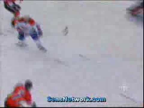 Alfredsson's goal 1/2 vs Canadiens - Feb 9/08