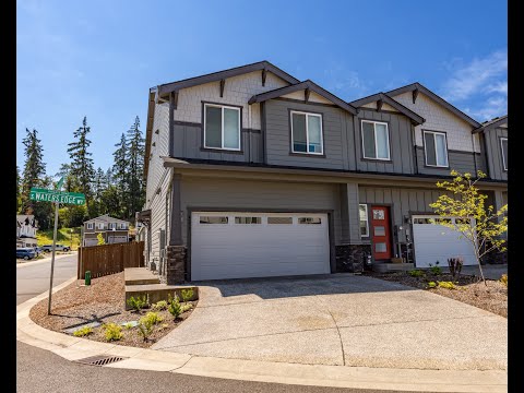 Three bedroom townhouse in gated community - Ridgefield, WA property video