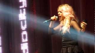 Amelia Lily - Shut Up And Give Me Whatever You Got - Radio City Live December 2012